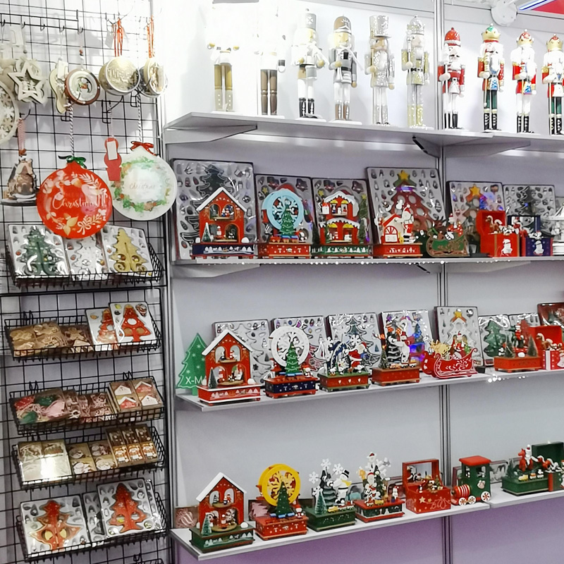 North American Brand – Premium Christmas Figurines