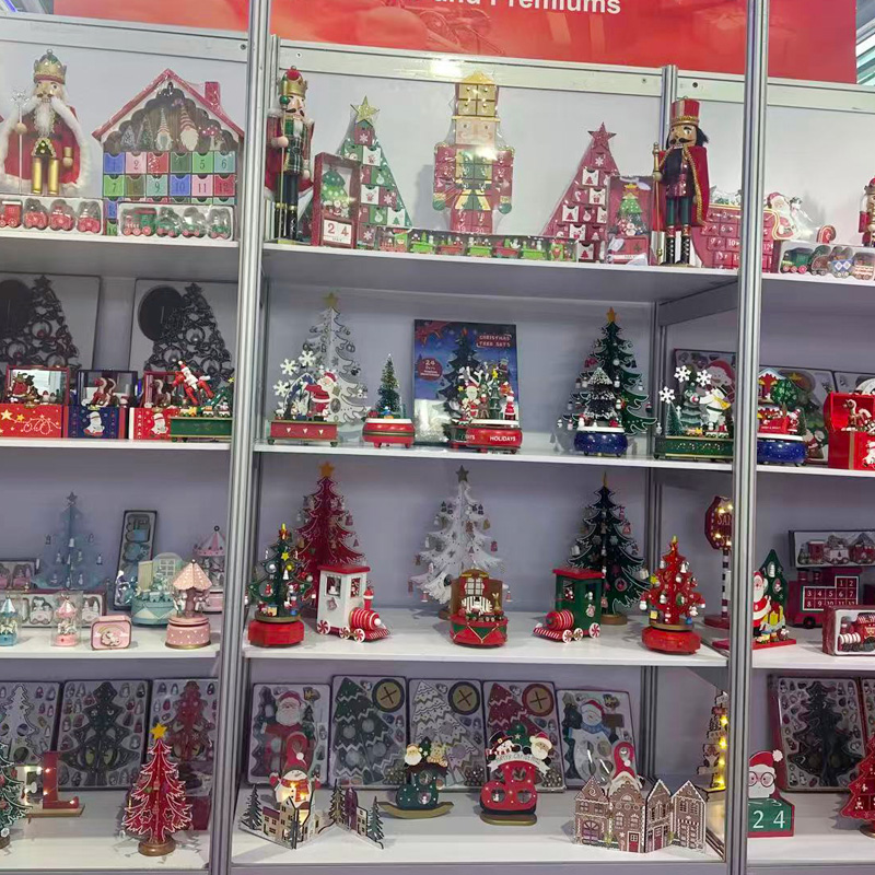 E-commerce Seller – Private Label Christmas Décor